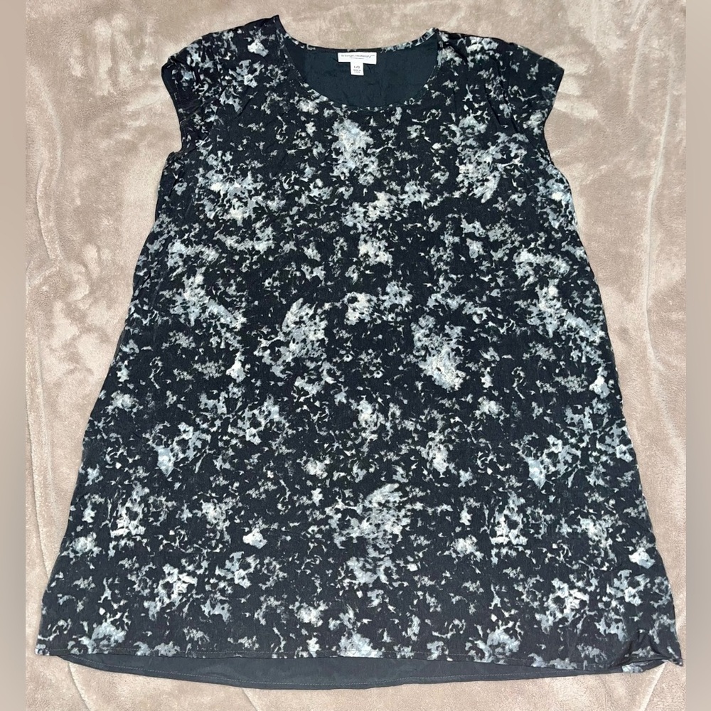 Liz Lange Maternity Sleeveless Blouse Size Large